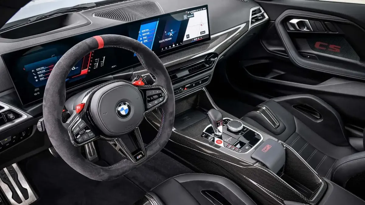 BMW M2 CS 2026: Um Monstro de Performance e Emoção nas Ruas!