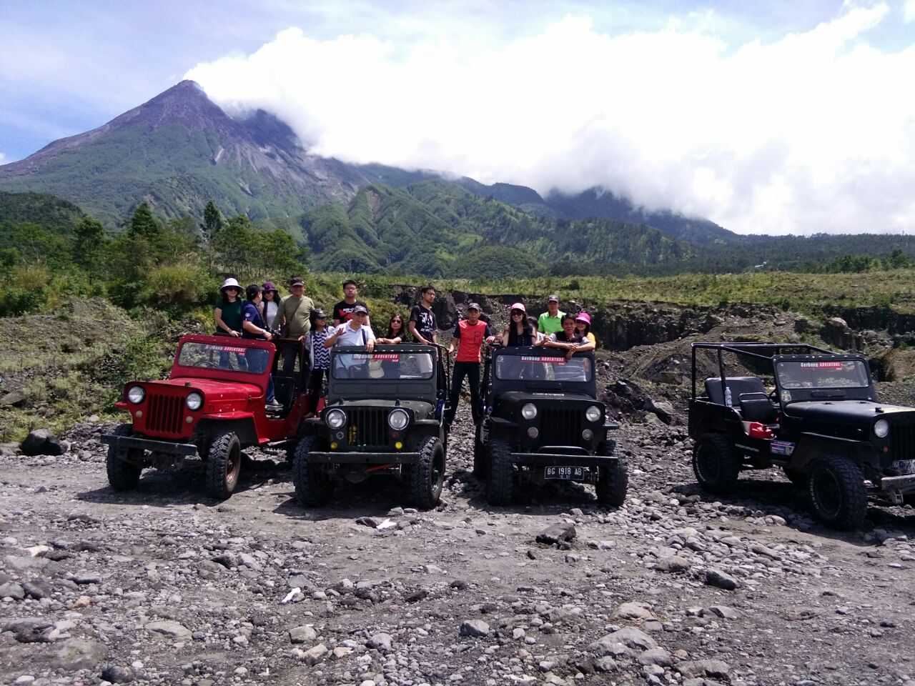  MERAPI  SLOPE TOURISM IN YOGYAKARTA WISATA  DI LEMBAH 