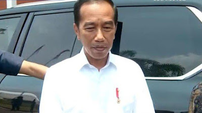 Jokowi Ambil Sikap soal Lukas Enembe yang Mangkir Panggilan KPK, Mahfud MD Sebut Bisa Jemput Paksa