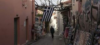 Η οικονομική κρίση στην Ελλάδα έχει πολλά ψωμιά