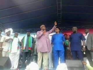 Rivers re-run: Don’t behave like US Democrats, Wike is a small boy – Amaechi tells Ogonis