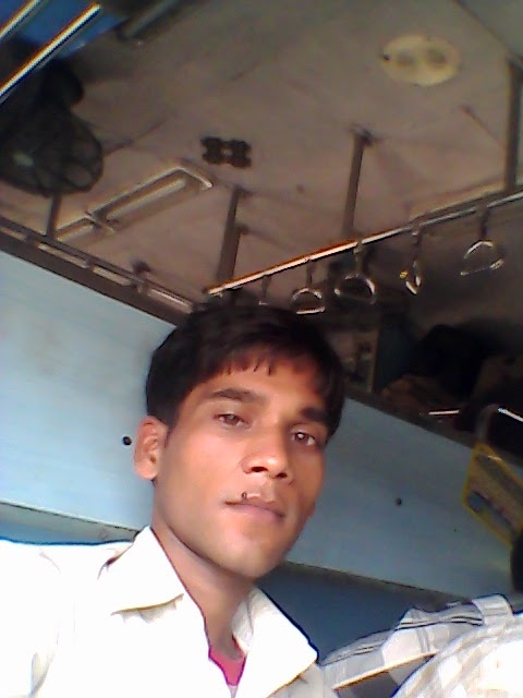 A Like. Bhanu Raj ~ MONI MOBILE MARO