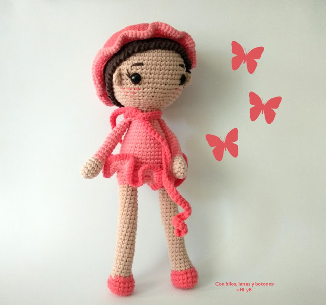 Con hilos, lanas y botones: Isabel amigurumi doll (patrón de Cherry Crochett)
