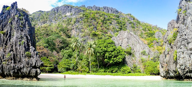 Hidden-beach-Matinloc-Island-Archipel-de-Bacuit-Palawan-Philippines