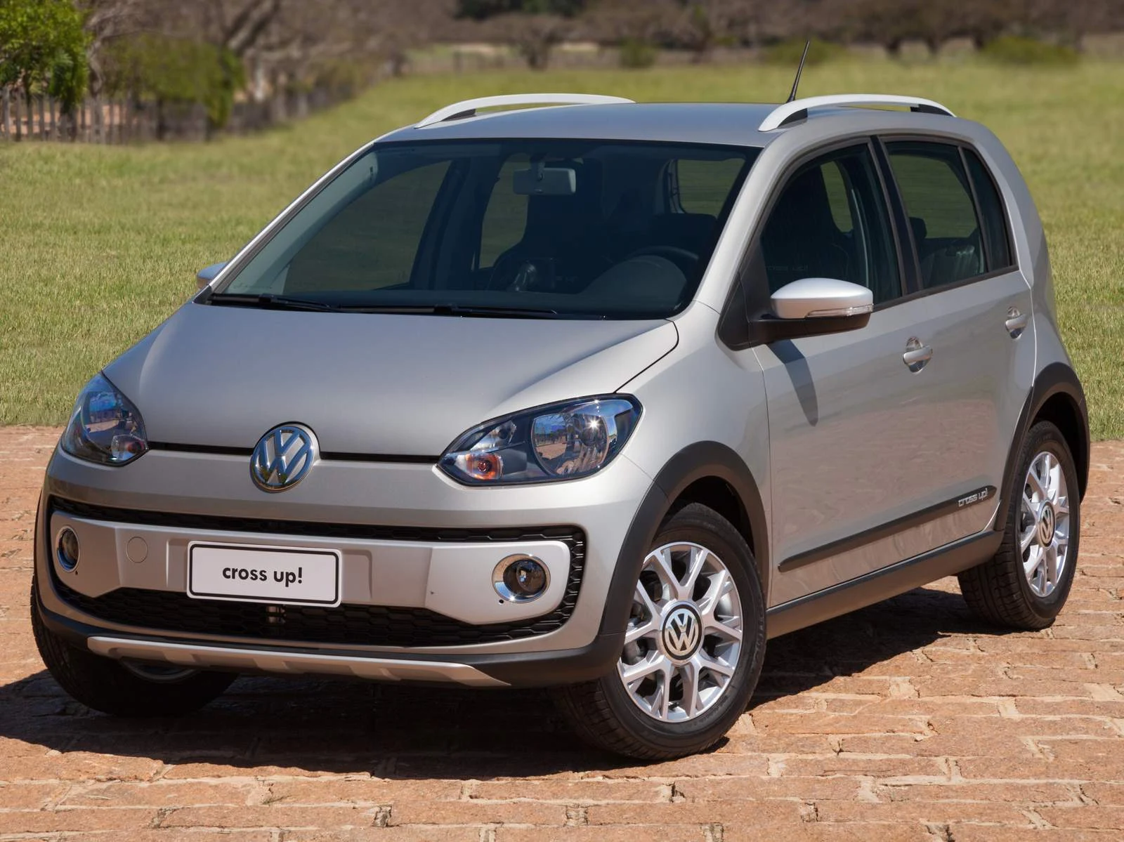 VW up! Cross-up! 2015