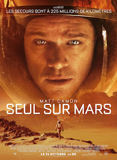 Lors d’une expédition sur Mars, l’astronaute Mark Watney (Matt Damon) est laissé pour mort par ses coéquipiers, une tempête les ayant obligés à décoller en urgence. Mais Mark a survécu et il est désormais seul, sans moyen de repartir, sur une planète hostile. Il va devoir faire appel à son intelligence et son ingéniosité pour tenter de survivre et trouver un moyen de contacter la Terre. A 225 millions de kilomètres, la NASA et des scientifiques du monde entier travaillent sans relâche pour le sauver, pendant que ses coéquipiers tentent d’organiser une mission pour le récupérer au péril de leurs vies.