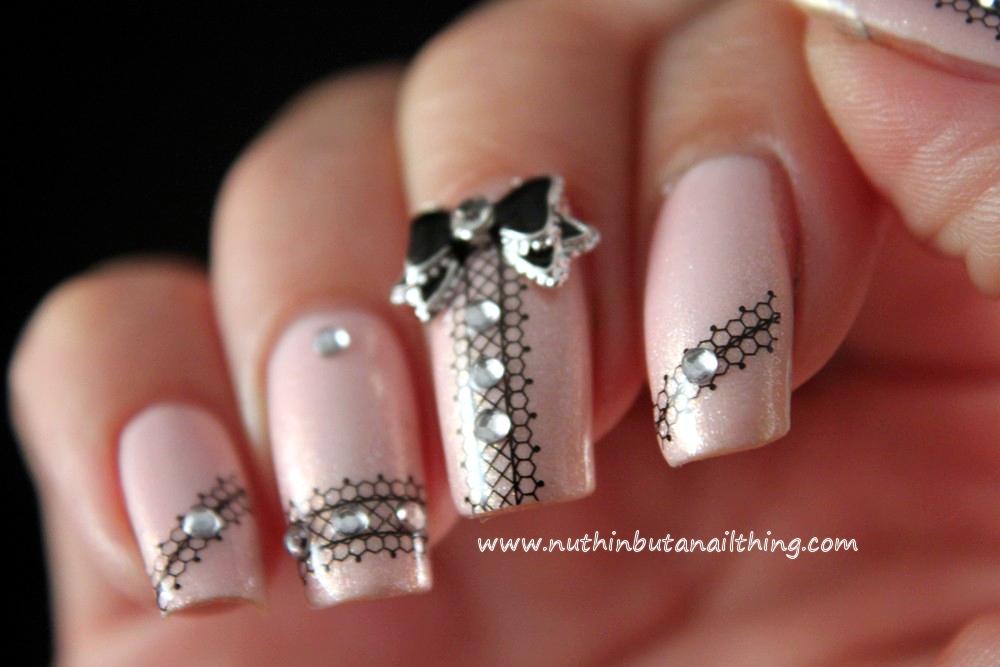 nuthin' but a nail thing: Lace nails