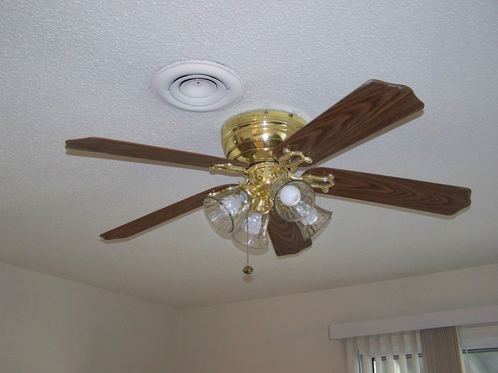 The Creative Chica: Ceiling Fan Redo