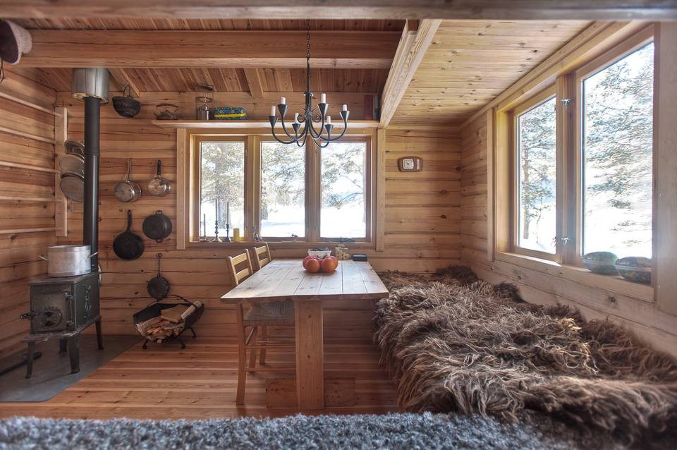 Norwegian Ski Cabin (118 Sq Ft) - TINY HOUSE TOWN