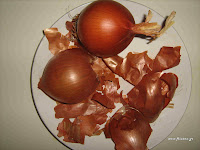 Onions Βάφω κόκκινα αυγά με φυσική βαφή!