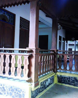 Cantik Sketsa Rumah Adat Joglo