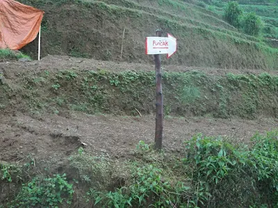 plang jalur pendakian, gunung prahu, patak banteng