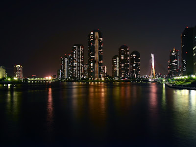 Amazing Water City In The Night Wallpapers 1024x768 Hi-res