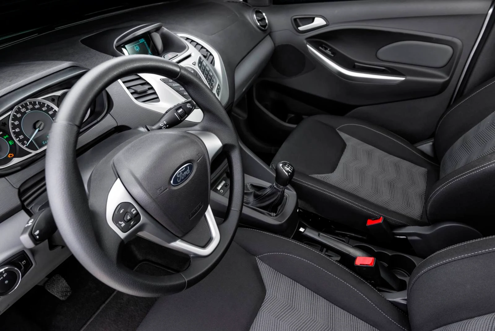 Novo KA 2015 - interior