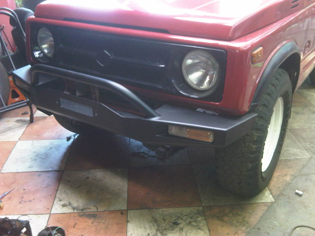  Aksesoris  mobil  variasi Suzuki Jimny Katana  Bemper depan 