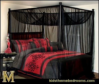 Gothic boudoir themed decor - Gothic Beds - Gothic Seating - Gothic ...