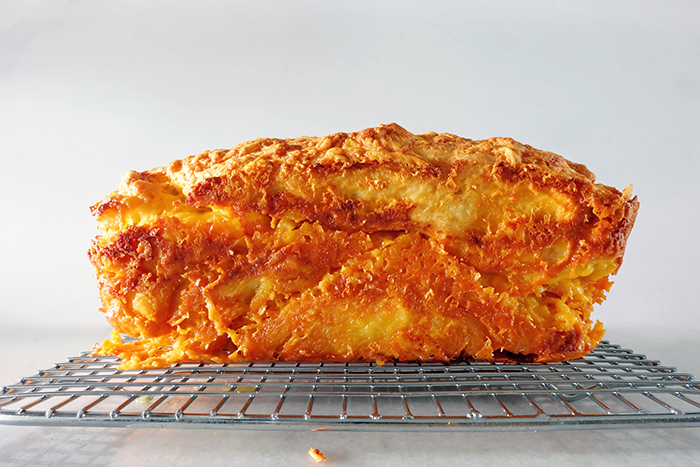 Aunt Ruth's Cheese Bread
