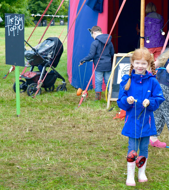 What's On at Little Lindi Festival 2022  - Circus