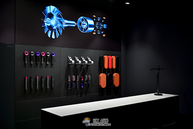 Dyson Demo Store in Johor Bahru - Mid Valley Southkey Malaysia - Interior Shot by TianChad