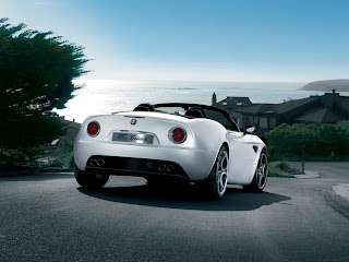 Alfa Romeo 8c Spider Wallpapers