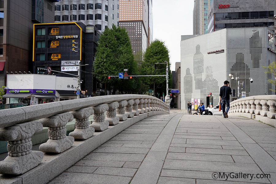 Cheonggyecheon