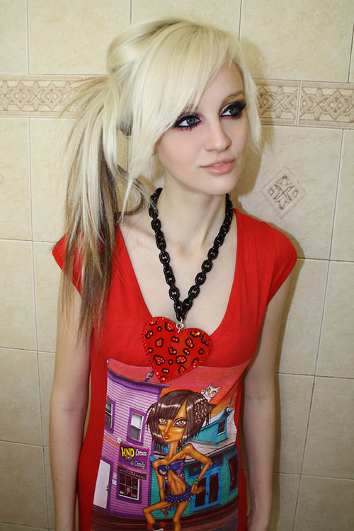 blonde scene hair girls. cute emo scene hair Image