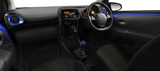 Peugeot 108 5-Door (2021) Interior 2