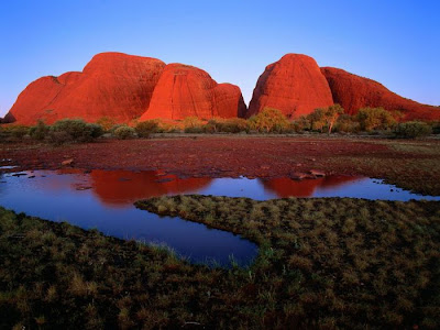 Uluru, Ayers Rock, Australia Seen On lolpicturegallery.blogspot.com