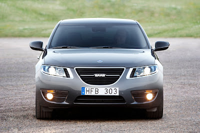 2010 Saab 9-5 Official Front View