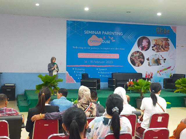 Sekolah Globe National Plus 2 Batam Menggelar Open House dan Seminar Parenting