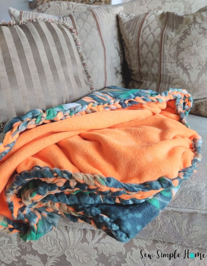 DIY Braided Fleece Blanket Tutorial