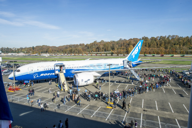 Boeing 787-8 Handover Ceremony to the Museum of Flight