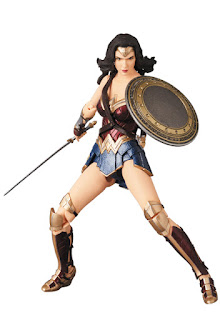 MAFEX no.60 Wonder Woman de Justice League - Medicom