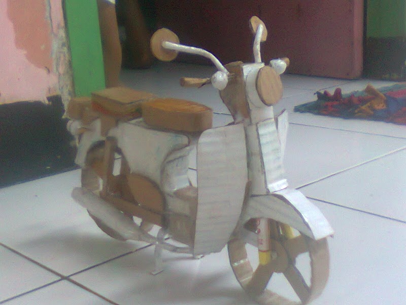 34+ Cara Membuat Kerajinan Tangan Vespa Dari Kardus, Paling Baru!