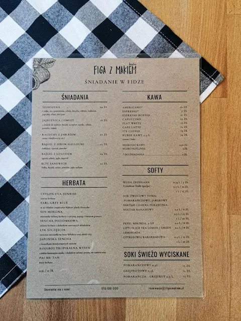 menu restauracji na kartce papieru