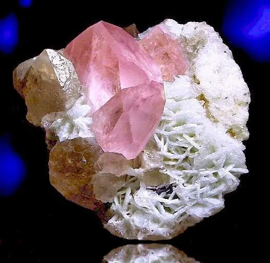 Beryl var. Morganite with Smoky Quartz