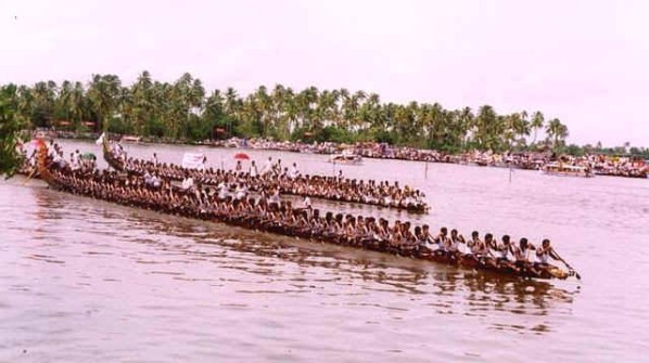 Boat Race in Kerala – Go Green boat race 2011. Boat Race in Kerala – Go Green