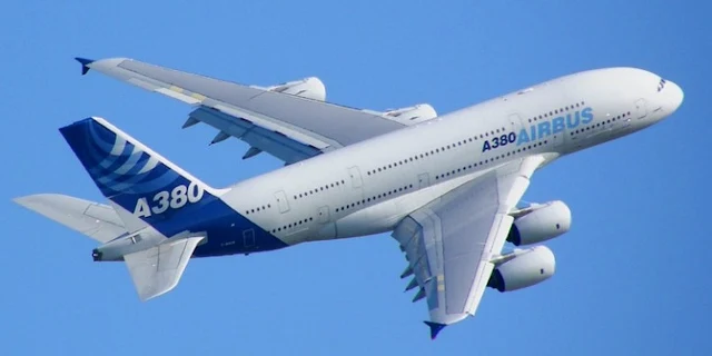 Image Attribute:  The Airbus A380 in its original livery. / Source: Wikimedia Commons/Axel Péju