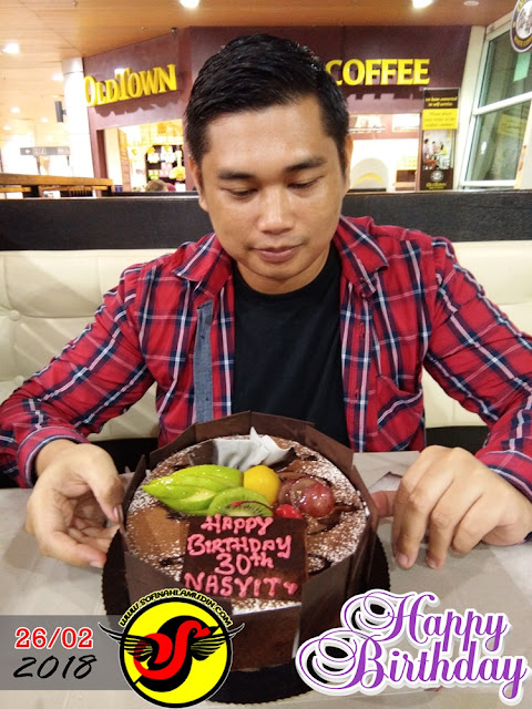 Selamat Ulang Tahun Yang Ke 30 Tahun My Mr.Right!