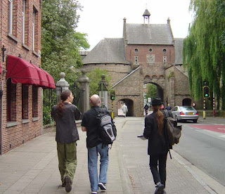 Entering Bruges