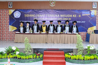 Wisuda 2