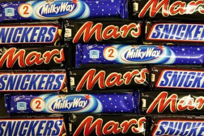 Snickers, Mars bars and Milky Way recalled in 55 countries including Britain over fears they contain plastic