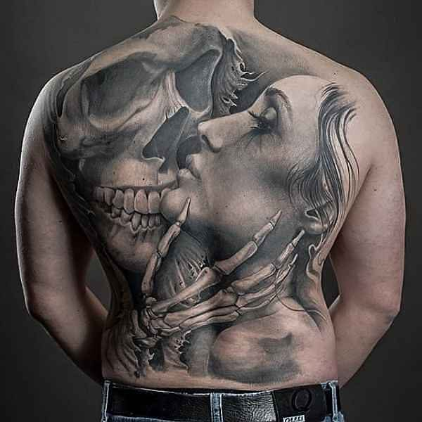 Conheça 5 formas diferentes de criar tatuagens com tons de preto e cinza