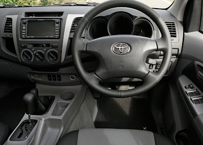 2009 Toyota Hilux High Power interior