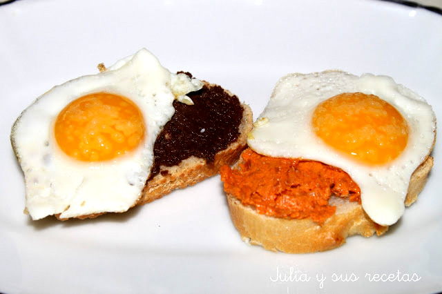 Huevos de codorniz con paté de chorizo o morcilla. Julia y sus recetas