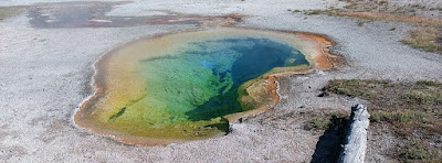 Yellowstone, Upper Geyser Basin, Biscuit Basin, West Geyser.