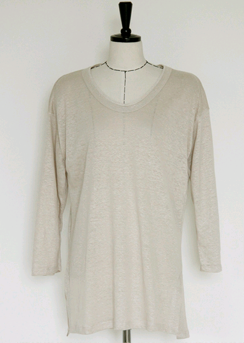 Loose Three-Quarter Sleeve Shirt