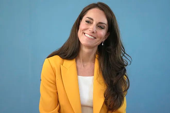 The Unfolding Story of Kate Middleton's Unaltered Photo: Debunking the Myths