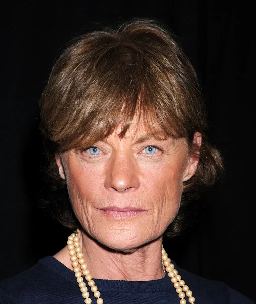 Meg Foster es Motherboard