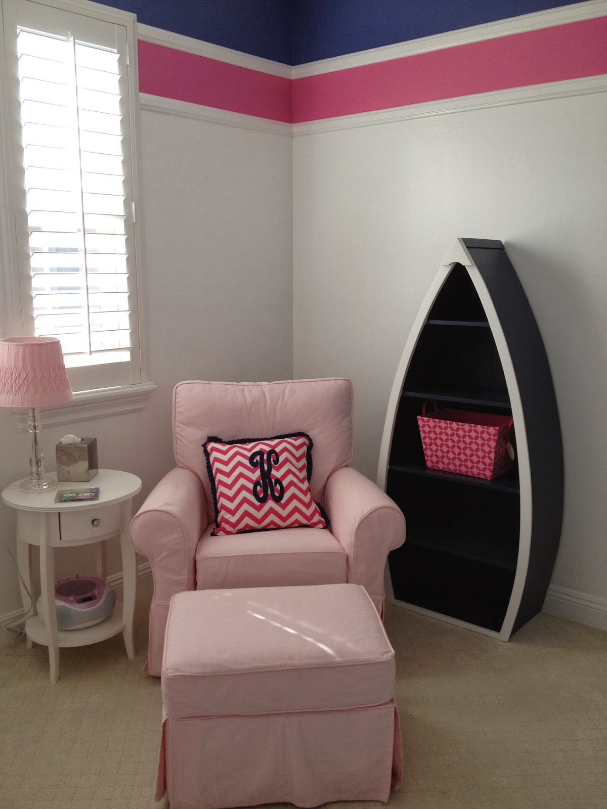 beach bungalow designs: bold blues & bright pinks for